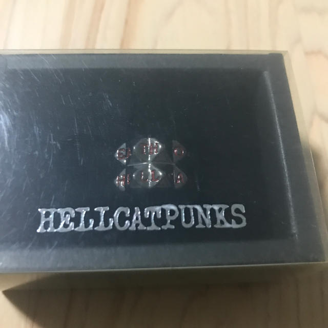 HELLCATPUNKS(ヘルキャットパンクス)のHELLCATPUNKS スタッズリング ダブル 9号 ヘルキャットパンクス レディースのアクセサリー(リング(指輪))の商品写真