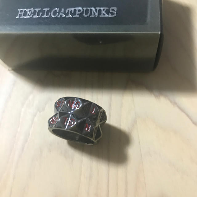 HELLCATPUNKS(ヘルキャットパンクス)のHELLCATPUNKS スタッズリング ダブル 9号 ヘルキャットパンクス レディースのアクセサリー(リング(指輪))の商品写真