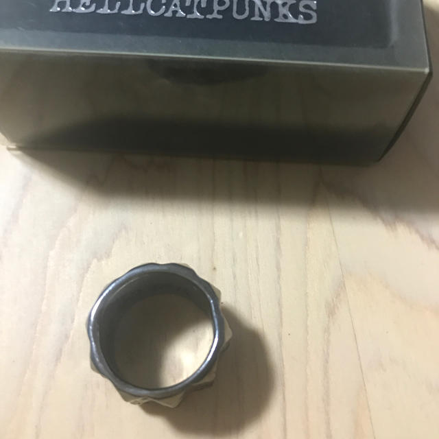 HELLCATPUNKS(ヘルキャットパンクス)のHELLCATPUNKS スタッズリング ダブル 9号 ヘルキャットパンクス レディースのアクセサリー(リング(指輪))の商品写真
