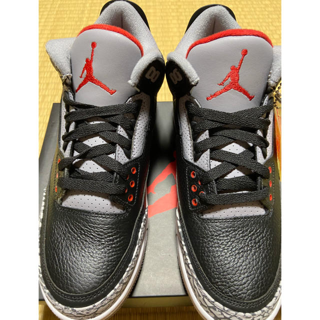 Air Jordan 3 Retro “Black Cement”スニーカー