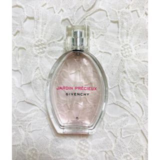 ジバンシィ(GIVENCHY)のジバンシー　GIVENCHY 香水　数量限定販売　値下げ交渉可(香水(女性用))