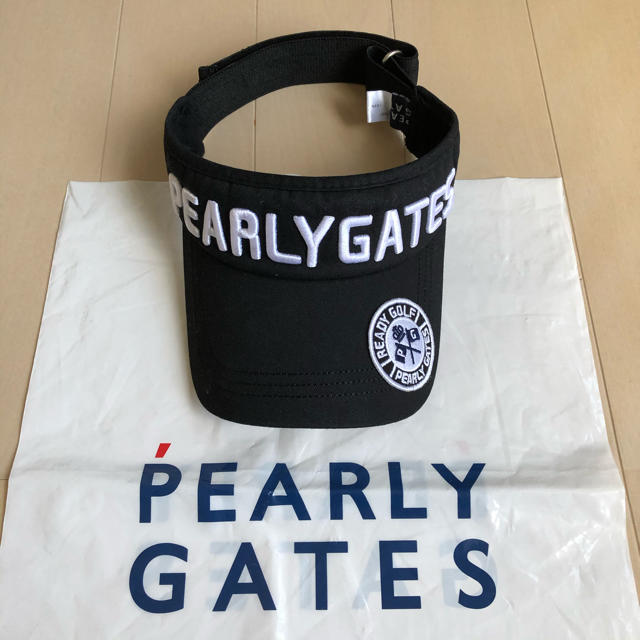 PEARLY GATES(パーリーゲイツ)の新品未使用　パーリーゲイツ  サンバイザー スポーツ/アウトドアのゴルフ(その他)の商品写真