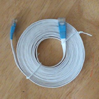 LANケーブル　cat5e　フラットタイプ(PC周辺機器)