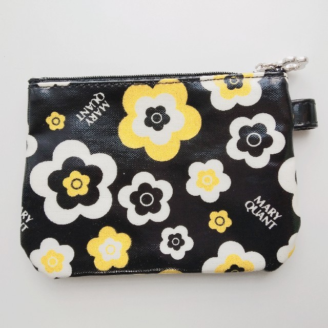 MARY QUANT(マリークワント)の🌼未使用美品🌼 MARY QUANT ミニポーチ ティッシュケース レディースのファッション小物(その他)の商品写真