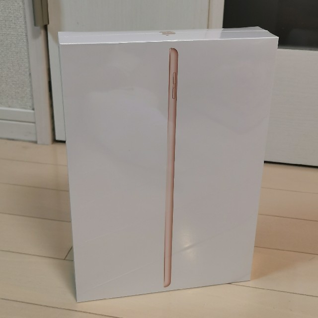 スマホ/家電/カメラ【新品未開封】iPad Wi-Fi 32GB 10.2インチ　GOLD ②