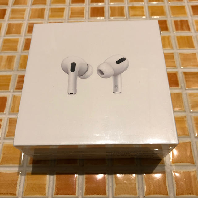 AirPods Pro 新品未使用未開封（エアポッド）型番MWP22J/A