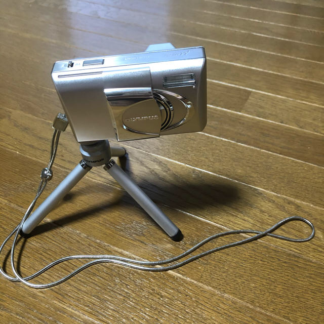 OLYMPUS(オリンパス)のオリンパス　カメラ　μ（ミュー） METAL 連休安 スマホ/家電/カメラのカメラ(フィルムカメラ)の商品写真