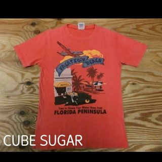 キューブシュガー(CUBE SUGAR)のCUBE SUGAR　状態良好　サマープリント　オレンジ ？… う～ん 朱色？(Tシャツ(半袖/袖なし))