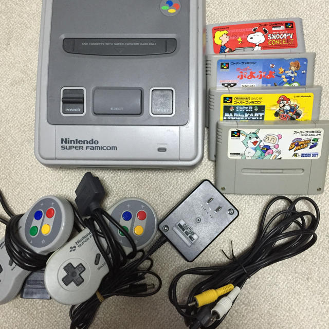 まいまい様用 スーファミ一式&ソフト エンタメ/ホビーのゲームソフト/ゲーム機本体(家庭用ゲーム機本体)の商品写真