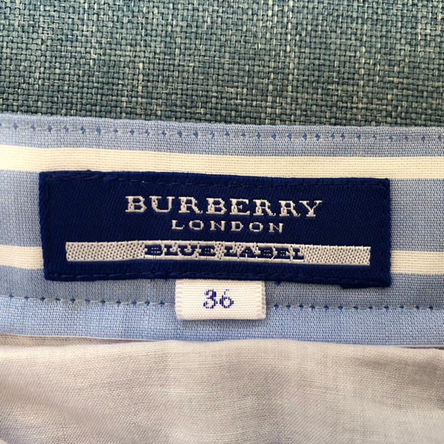 BURBERRY BLUE LABEL(バーバリーブルーレーベル)の膝上スカート【Burberryブルーレーベル】 レディースのスカート(ひざ丈スカート)の商品写真