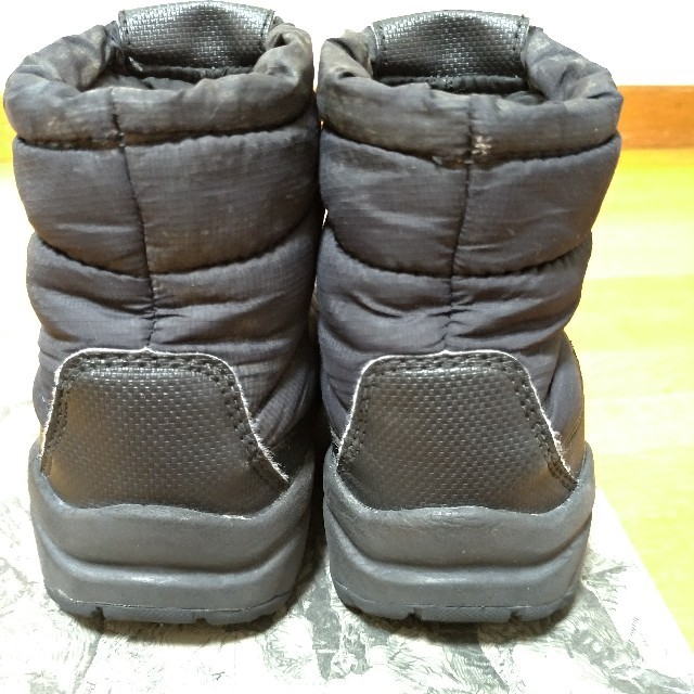 THE NORTH FACE(ザノースフェイス)のTHE NORTH FACE　KIDS ヌプシ ブーティ キッズ/ベビー/マタニティのベビー靴/シューズ(~14cm)(ブーツ)の商品写真