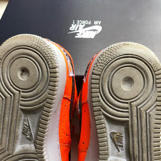 NIKE(ナイキ)のナイキ　エアフォース1 オレンジ メンズの靴/シューズ(スニーカー)の商品写真