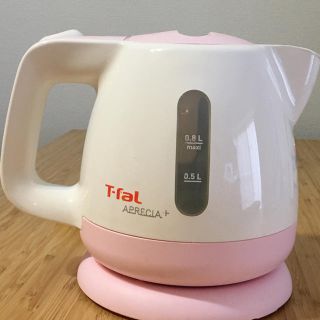 ティファール(T-fal)のT-fal 0.8Lの電気ケトル　ユーズドです(電気ケトル)