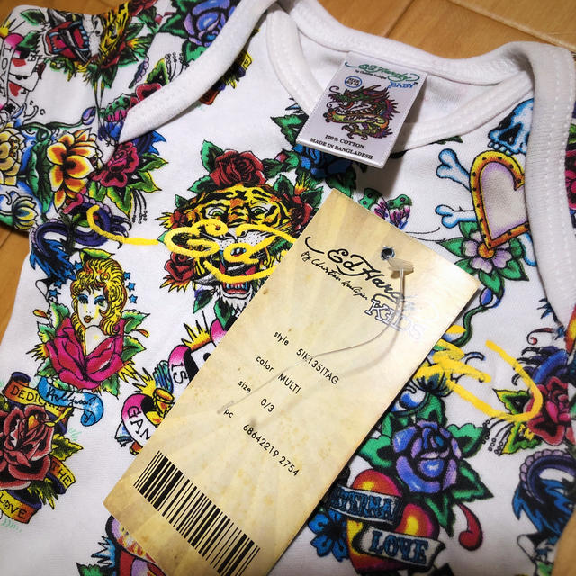 Ed Hardy(エドハーディー)のEd Hardy ロンパース◆エドハーディー新生児半袖 キッズ/ベビー/マタニティのベビー服(~85cm)(ロンパース)の商品写真