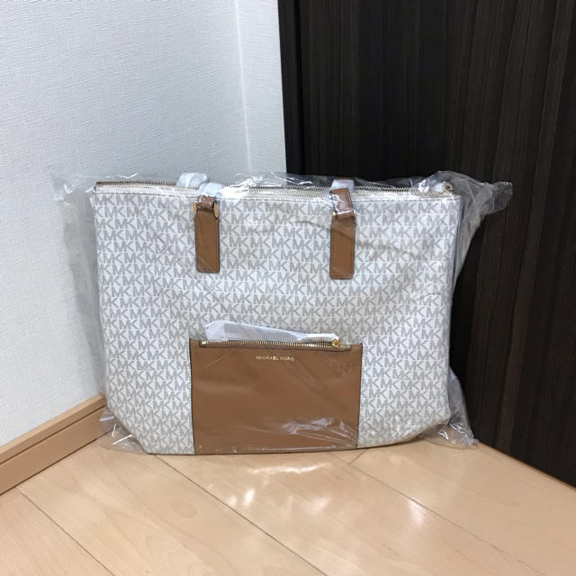 新品未開封　マイケルコース　トートバッグ