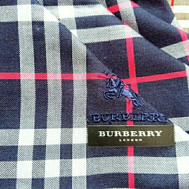 BURBERRY(バーバリー)のBURBERRY バーバリー ハンカチ 2枚セット メンズのファッション小物(ハンカチ/ポケットチーフ)の商品写真