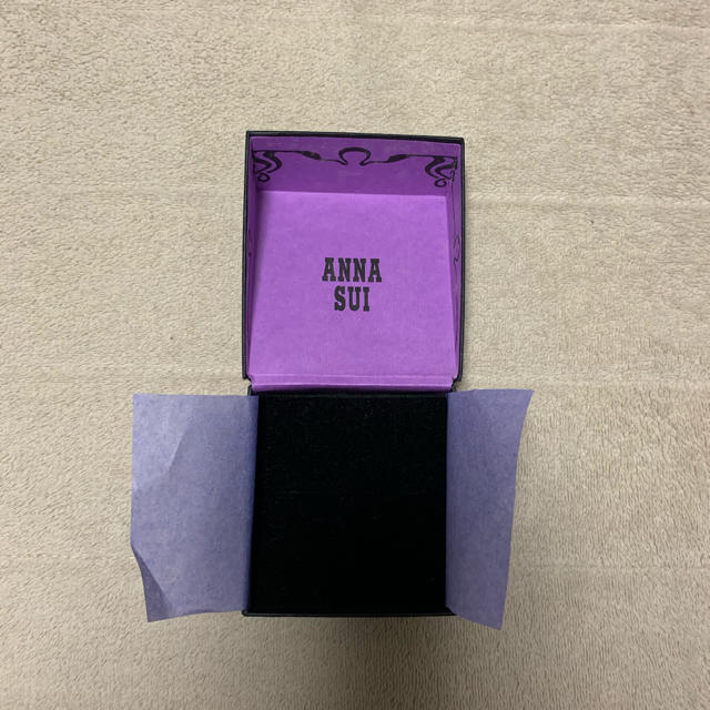 ANNA SUI(アナスイ)の美品☆ アナスイ のギフトボックス(中)＆アクセボックス2個セット インテリア/住まい/日用品のオフィス用品(ラッピング/包装)の商品写真