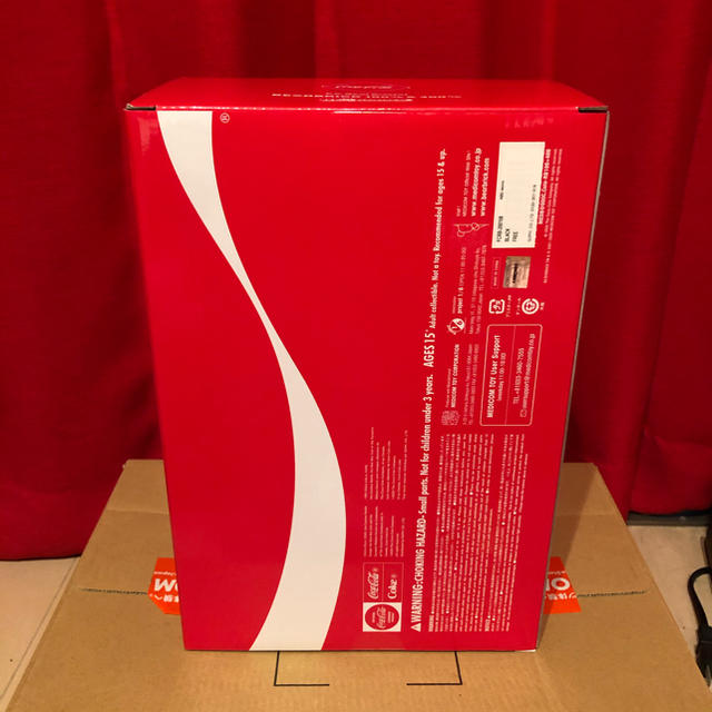 F.C.R.B.(エフシーアールビー)のハム様専用 FCRB COCA-COLA BE@RBRICK 100% 400% エンタメ/ホビーのフィギュア(その他)の商品写真