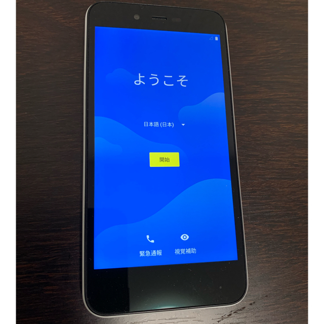 SHARP(シャープ)のスマートフォン(android One)シャープ スマホ/家電/カメラのスマートフォン/携帯電話(スマートフォン本体)の商品写真