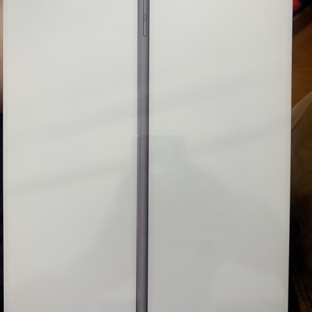 タブレットiPad 32GB 第７世代 2019 アイパッド