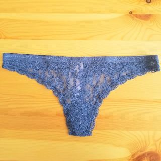 ヴィクトリアズシークレット(Victoria's Secret)の新品未使用 タグ付き ヴィクトリアズシークレット レース ソング Tバック(ショーツ)