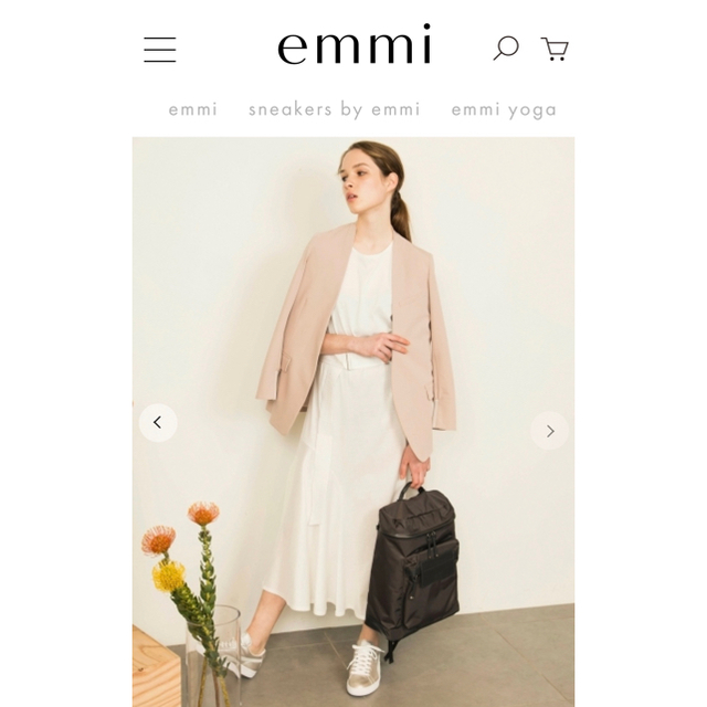 emmi atelier(エミアトリエ)のemmi  リュック　ダークグレー レディースのバッグ(リュック/バックパック)の商品写真