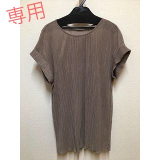 ザラ(ZARA)のZARA  トップス(カットソー(半袖/袖なし))