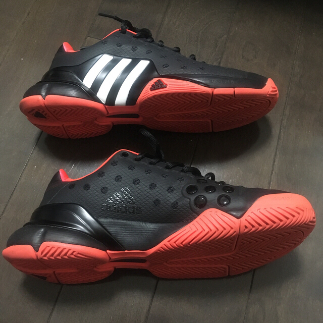 adidas(アディダス)のadidas テニスシューズ barricade ハードコート用 スポーツ/アウトドアのテニス(シューズ)の商品写真