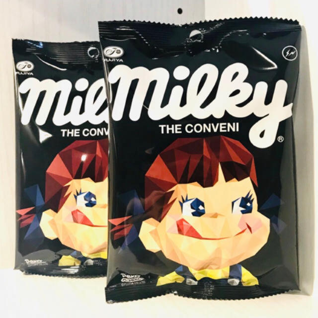 不二家(フジヤ)の*MILKY THE CONVENI ポリゴンペコちゃんミルキー ×2袋　 食品/飲料/酒の食品(菓子/デザート)の商品写真