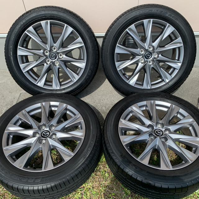 cx8 純正タイヤホイール　TOYO  19インチ　高輝度塗装