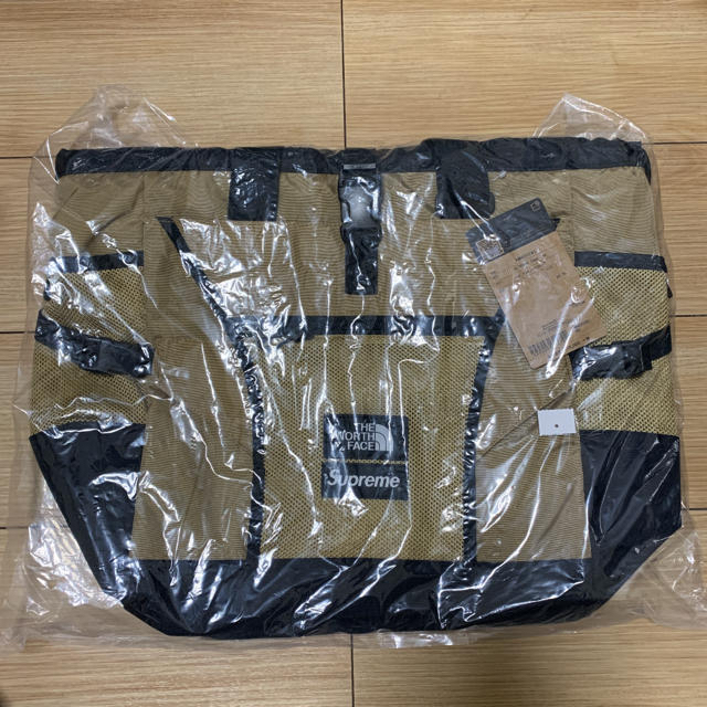 Supreme(シュプリーム)の20SS Supreme North Face Adventure Tote メンズのバッグ(トートバッグ)の商品写真