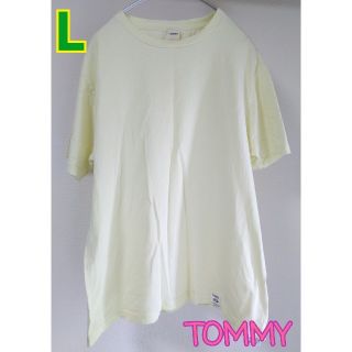 トミー(TOMMY)のTOMMY パステルイエロー　半袖　Tee　L　綿100％　シンプル　お洒落(Tシャツ/カットソー(半袖/袖なし))