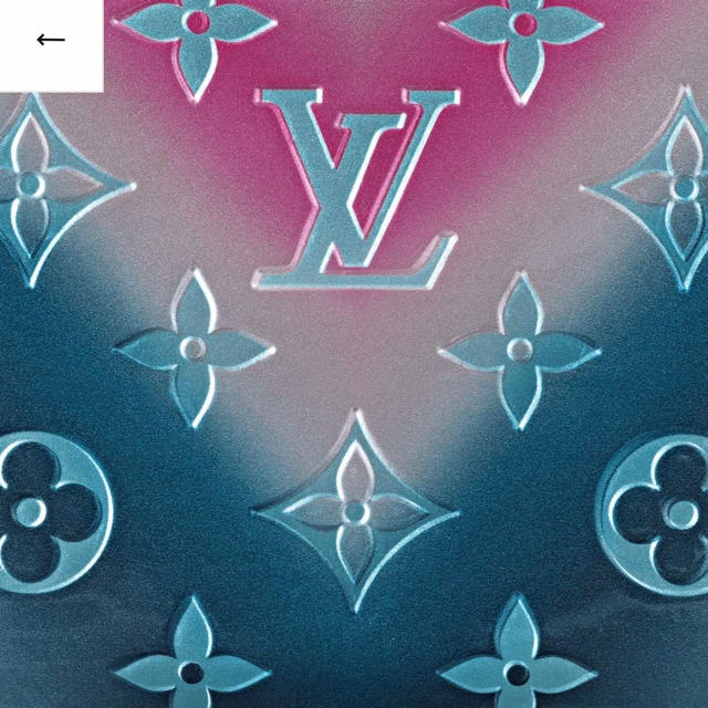 LOUIS VUITTON(ルイヴィトン)のルイヴィトン ジッピー・ウォレット バレンタイン　メタリック　 レディースのファッション小物(財布)の商品写真