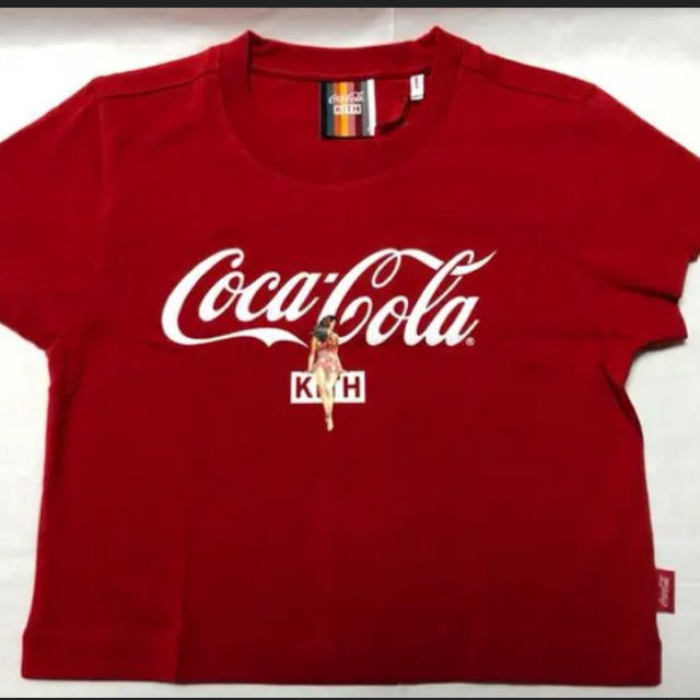 KITH(キス)のKith X Coca-Cola Mulberry Tee Red レディースのトップス(Tシャツ(半袖/袖なし))の商品写真