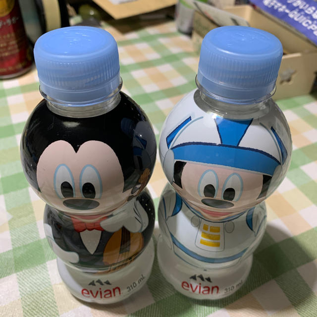 Disney お値下げ エビアン ディズニーラベル310ml 24本 の通販 By メダカ S Shop ディズニーならラクマ