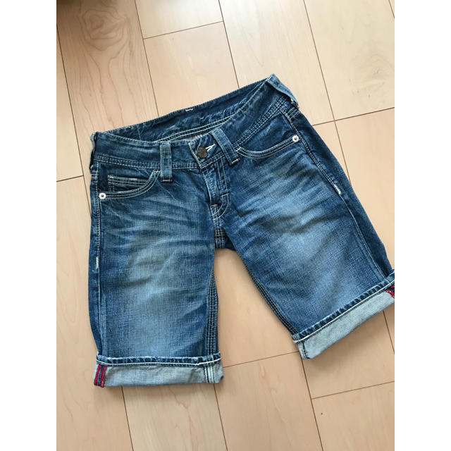 Levi's(リーバイス)の☆Levi's  リーバイス　EDWIN  デニム  ハーフパンツ☆ レディースのパンツ(ハーフパンツ)の商品写真