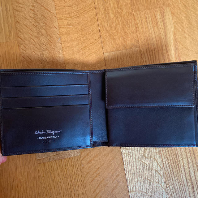 Salvatore Ferragamo(サルヴァトーレフェラガモ)のSalvatore Ferragamo 折り財布 メンズのファッション小物(折り財布)の商品写真