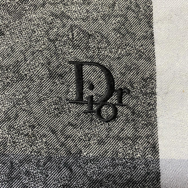 Christian Dior(クリスチャンディオール)のクリスチャンディオールの大判ストール レディースのファッション小物(ストール/パシュミナ)の商品写真