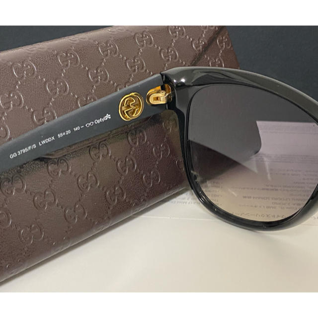 Gucci(グッチ)のGUCCI グッチ　サングラス レディースのファッション小物(サングラス/メガネ)の商品写真