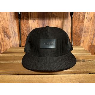 ニクソン(NIXON)の【美品】NIXON MESH CAP(キャップ)