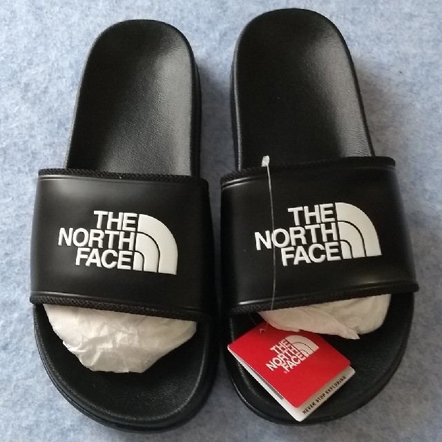 THE NORTH FACE(ザノースフェイス)の限定値下げ：【新品】THE NORTH FACE　ユニセックス レディースの靴/シューズ(サンダル)の商品写真