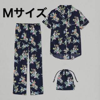 ジーユー(GU)のGU ケイタマルヤマ パジャマ フラワー ネイビー Mサイズ 花柄 新品(パジャマ)
