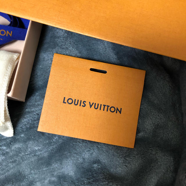 LOUIS VUITTON(ルイヴィトン)のルイビトン　空き箱　など一式 レディースのバッグ(ショップ袋)の商品写真