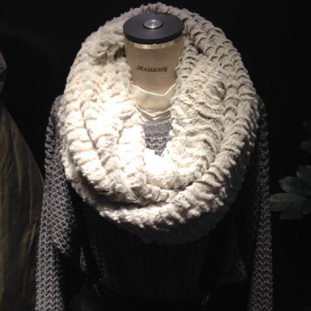 JEANASIS(ジーナシス)のジーナシス スヌード レディースのファッション小物(マフラー/ショール)の商品写真