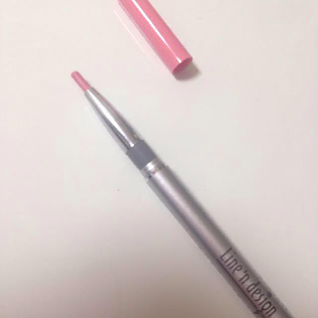 MAYBELLINE(メイベリン)のイガリメイクに❤︎リップライナー コスメ/美容のベースメイク/化粧品(リップライナー)の商品写真