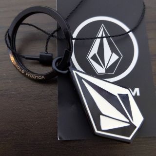 ボルコム(volcom)の(直径3.5cm)ＶＯＬＣＯＭ キーホルダーキーストラップ(キーホルダー)