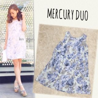 マーキュリーデュオ(MERCURYDUO)のMERCURY DUO♡フラワープリントバックタックワンピース(ミニワンピース)