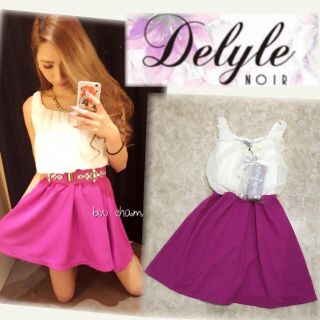 デイライルノアール(Delyle NOIR)のDelyl NOIR♡新品タグ付き！ビジューベルト付きワンピース(ミニワンピース)