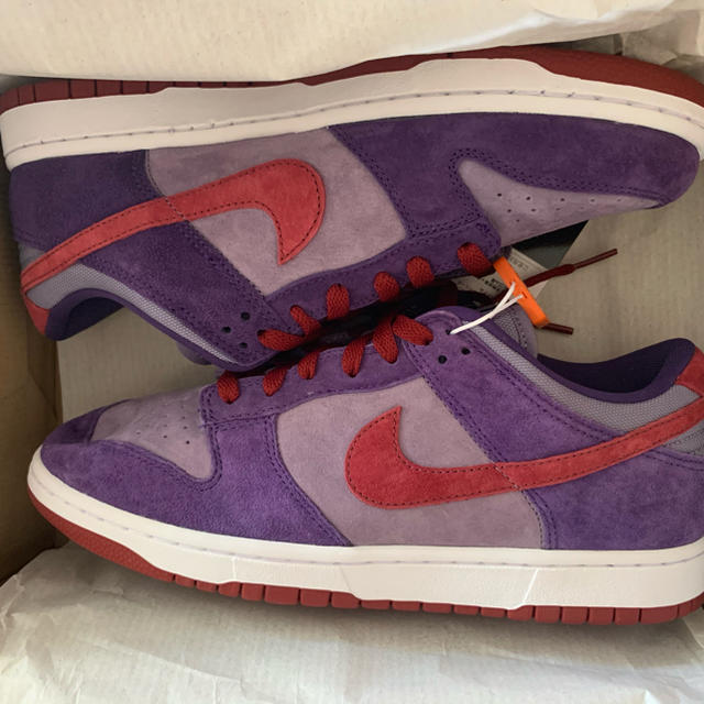 NIKE(ナイキ)の新品未使用　NIKE DUNK LOW SP PLUM 27cm メンズの靴/シューズ(スニーカー)の商品写真