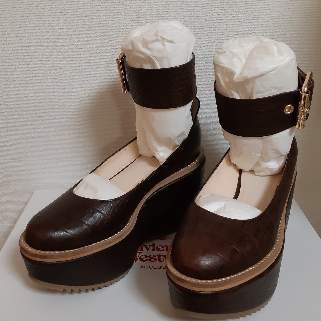 【ヴィヴィアン】クロコ型押パンプス レディースの靴/シューズ(ハイヒール/パンプス)の商品写真